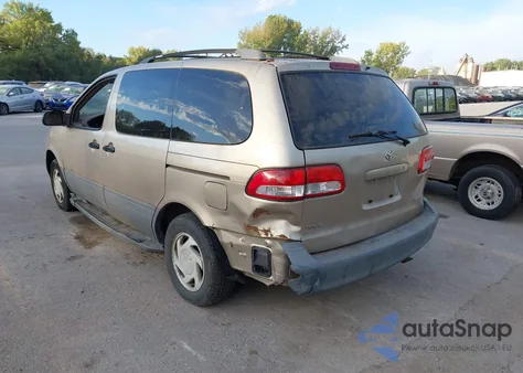 2001 Toyota Sienna Le from USA, damaged, VIN 4T3ZF13C81U351110